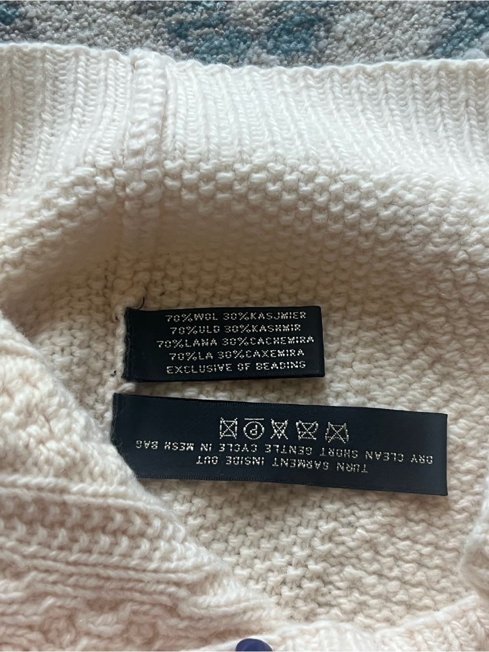 Ralph Lauren Cream Cable-Knit V-Neck Sweater - Picture 7 of 7